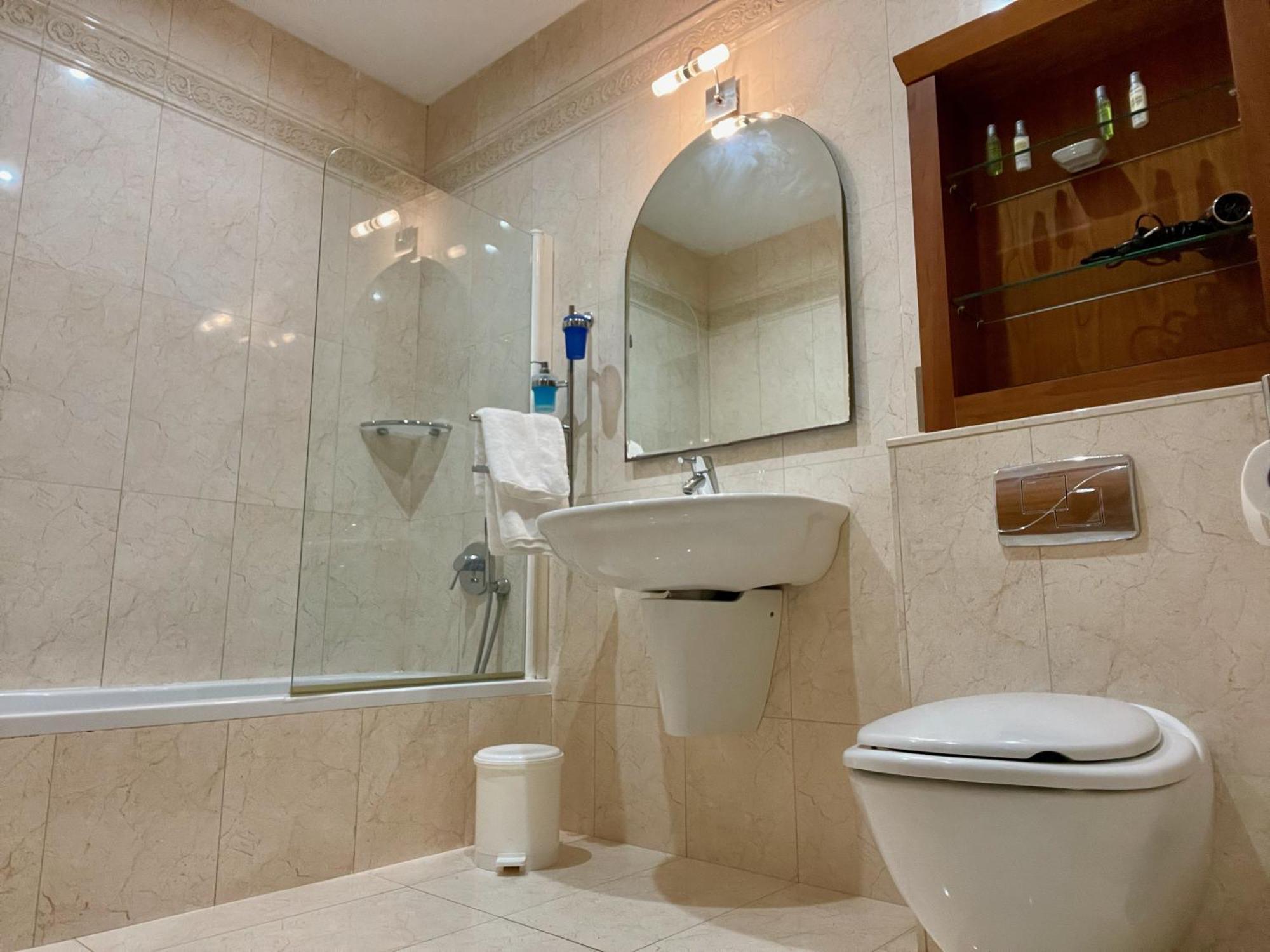 Spacious Luxurious Apartment With Seaview Mellieħa Exterior foto