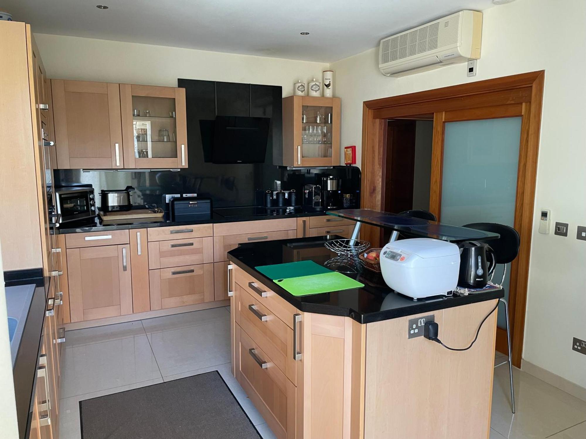 Spacious Luxurious Apartment With Seaview Mellieħa Exterior foto